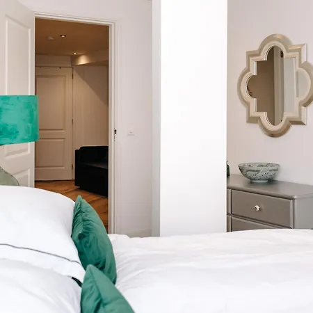 Pure South Apartment
